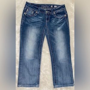 Miss Me Women Crop Length